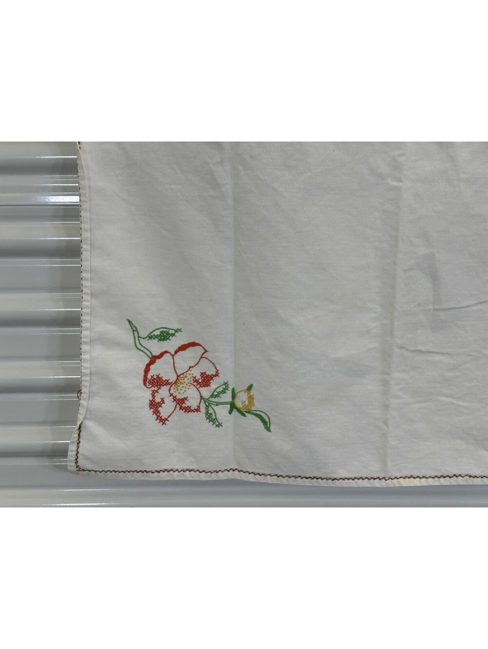Vintage Hibiscus Roses Flower Floral Card Table Tablecloth Topper Border